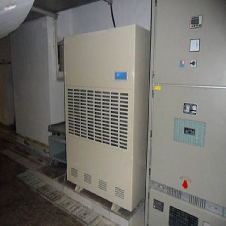 除濕機(jī)背后漏水怎么辦