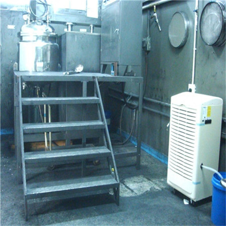 除濕機(jī)玻璃爆了怎么辦