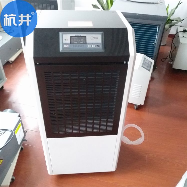 理性經(jīng)營<div   id=